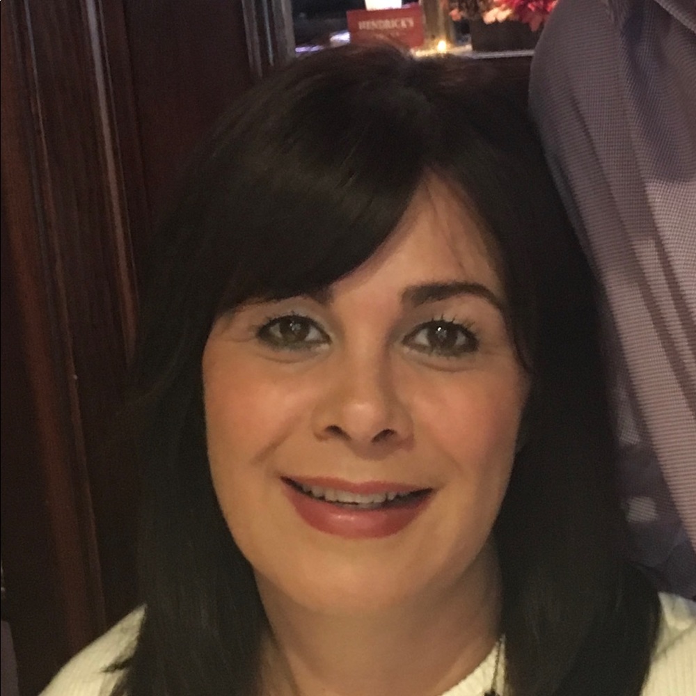 Meet your Posher, Laura